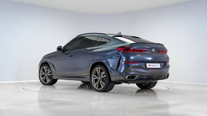2021 BMW X6 M 50i thumbnail 2