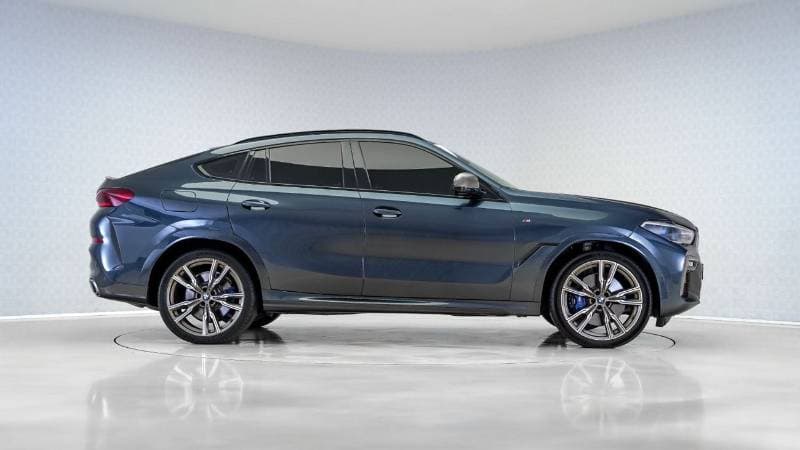 2021 BMW X6 M 50i thumbnail 3