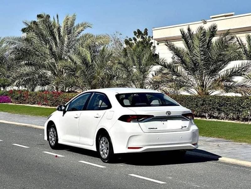 2023 Toyota Corolla XLI thumbnail 5