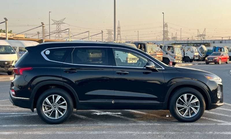 2019 Hyundai Santa Fe STANDARD thumbnail 5