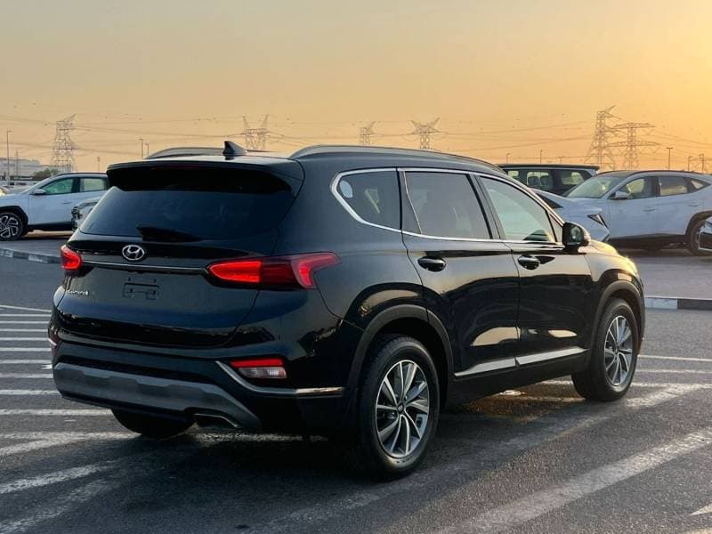 2019 Hyundai Santa Fe STANDARD thumbnail 7