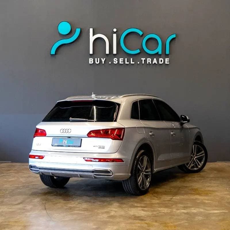 2020 Audi Q5 45 TFSI thumbnail 3