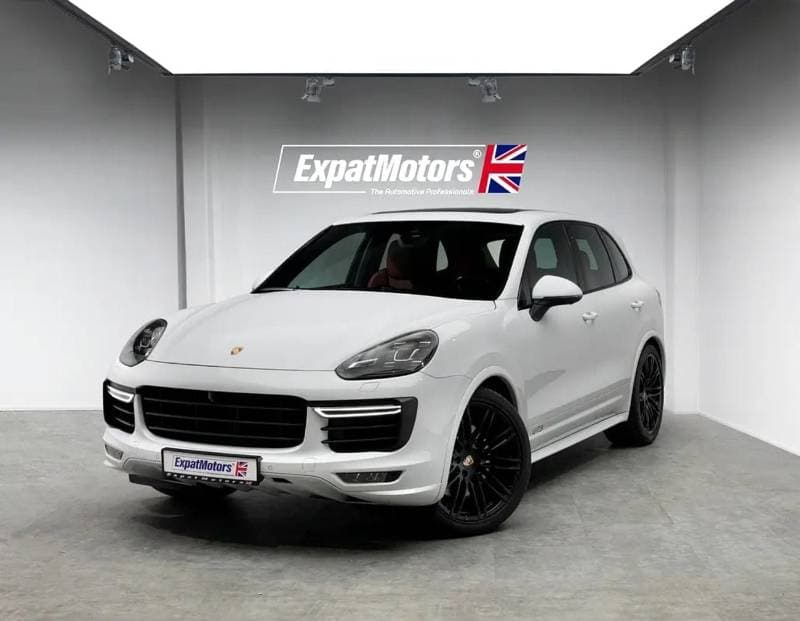 2016 Porsche Cayenne GTS