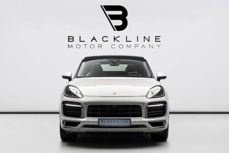 2023 Porsche Cayenne GTS thumbnail 2