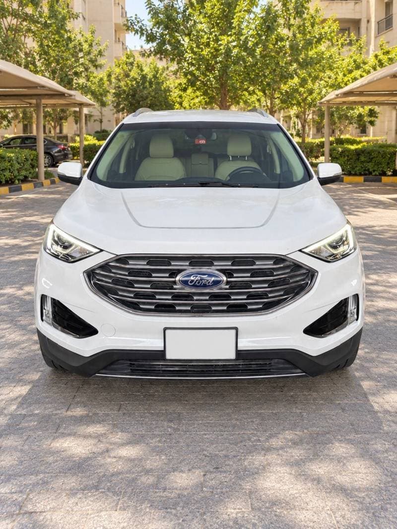 2019 Ford Edge SEL thumbnail 2