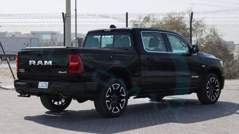 2026 RAM 1500 LIMITED thumbnail 6