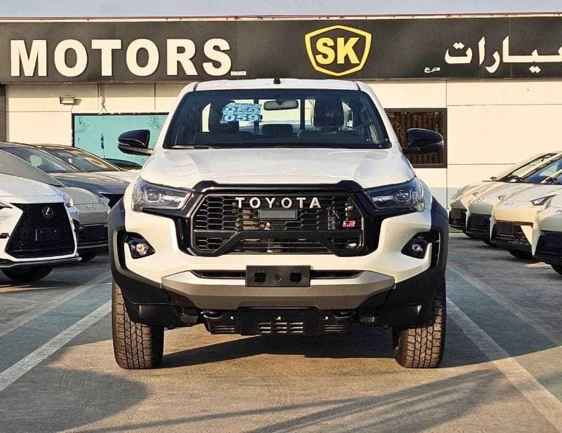 2025 Toyota Hilux GR SPORT thumbnail 2