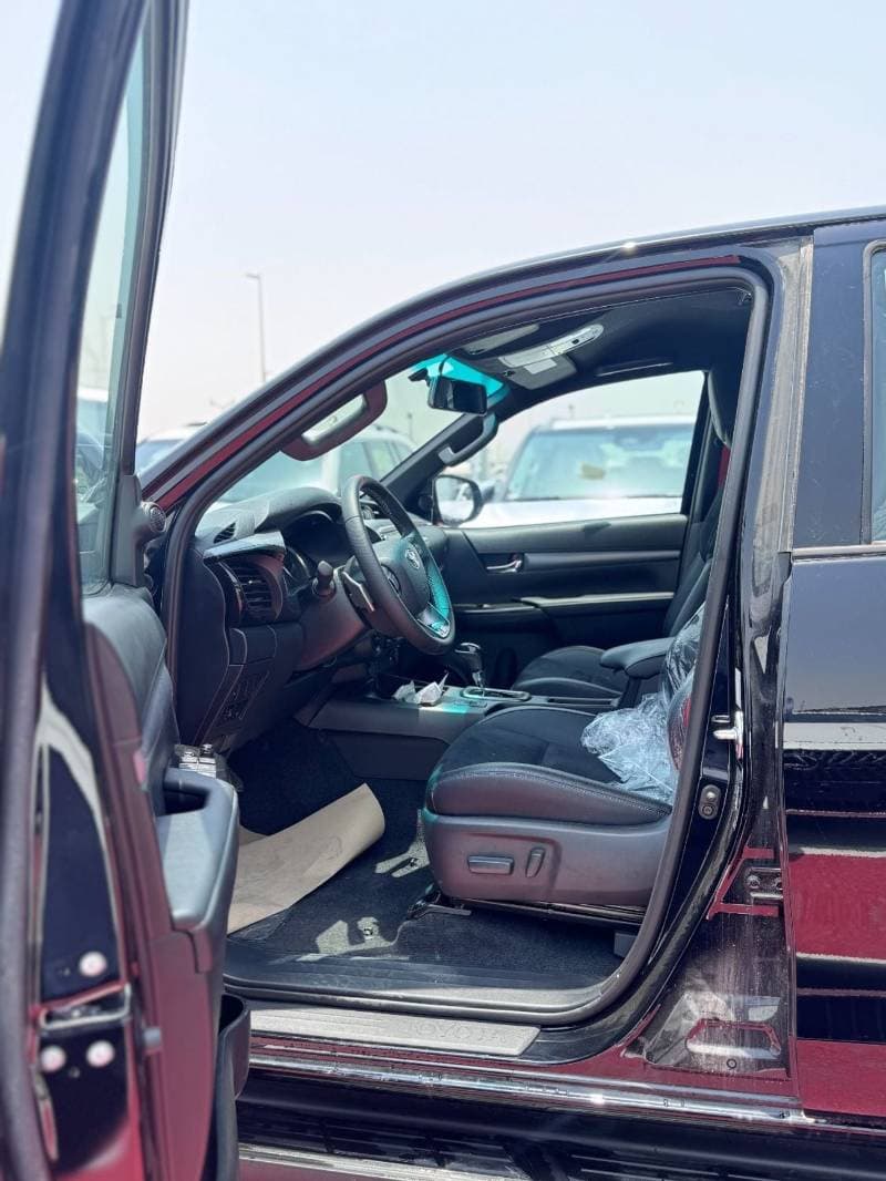 2026 Toyota Hilux GR SPORT thumbnail 4