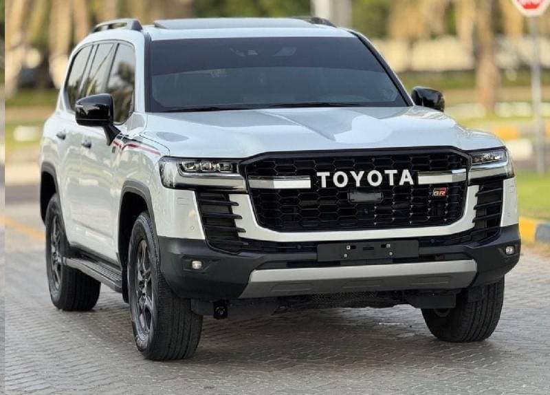 2022 Toyota Land Cruiser GR SPORT thumbnail 2