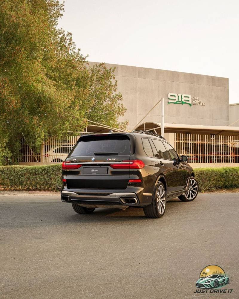 2022 BMW X7 M50i thumbnail 2