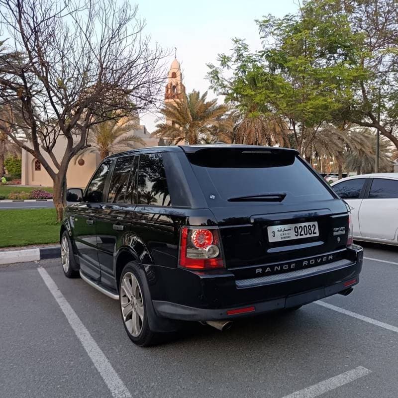 2011 Land Rover Range Rover Sport SUPERCHARGED thumbnail 6
