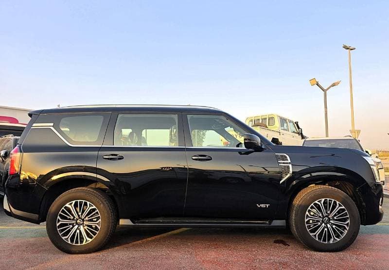 2026 Nissan Patrol LE TITANIUM thumbnail 4
