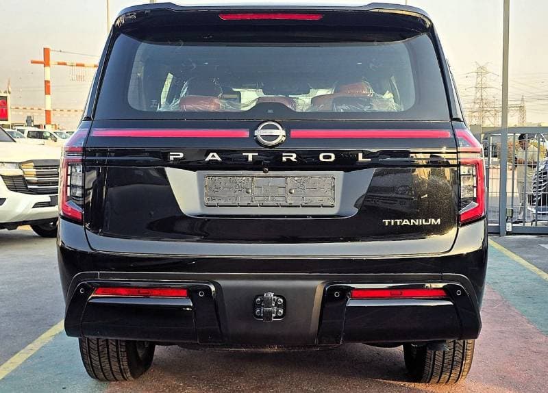 2026 Nissan Patrol LE TITANIUM thumbnail 7