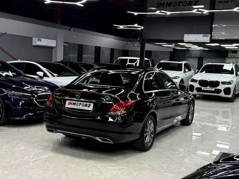 2018 Mercedes Benz C200 AVANTGARDE thumbnail 5