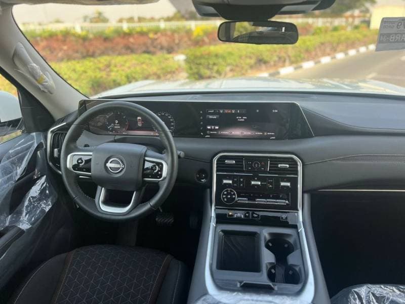 2026 Nissan Patrol LE T1 thumbnail 6