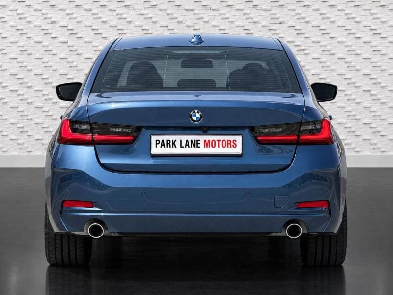 2025 BMW 330i LUXURY M SPORT thumbnail 4
