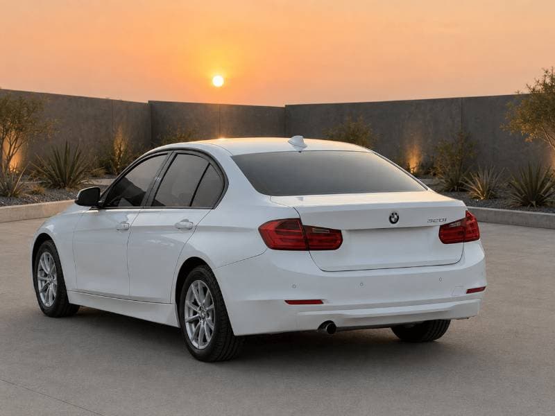 2012 BMW 320i STANDARD thumbnail 6