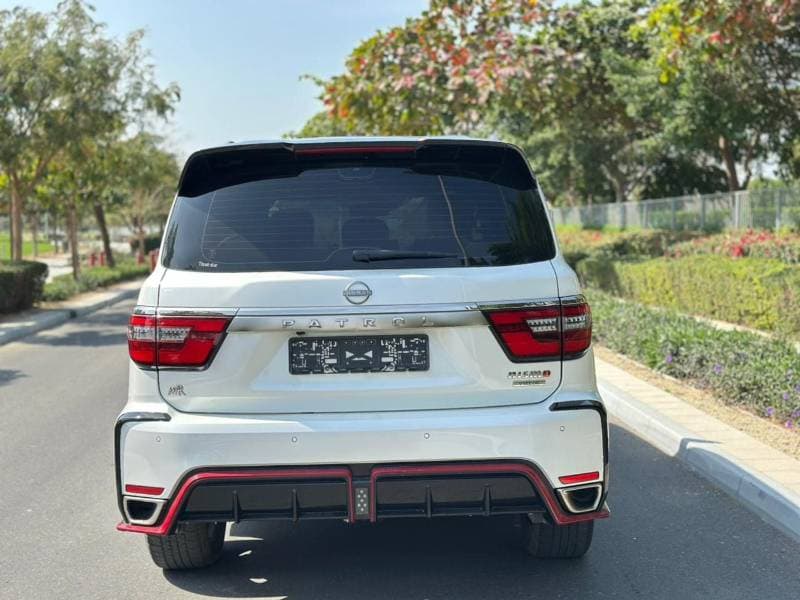 2022 Nissan Patrol NISMO thumbnail 4