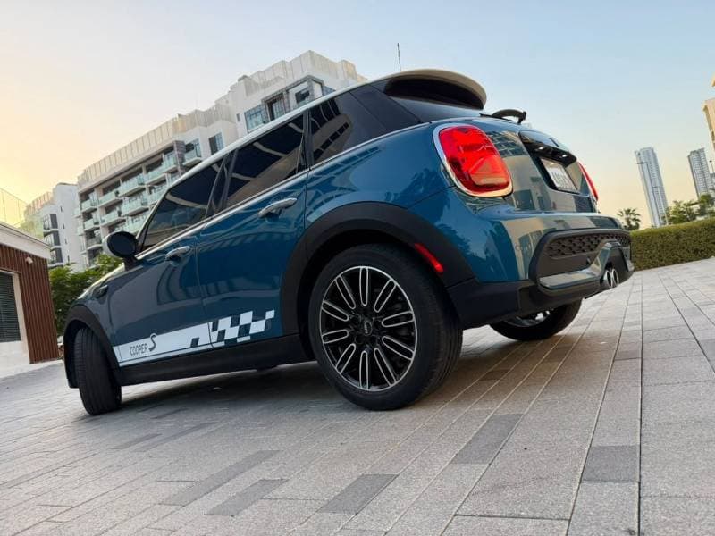 2024 Mini Cooper S STANDARD thumbnail 6