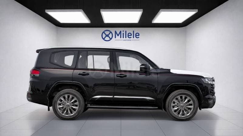 2026 Toyota Land Cruiser GXR thumbnail 5