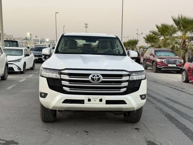 2026 Toyota Land Cruiser GXR thumbnail 2