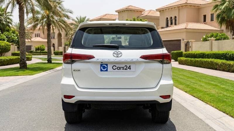 2022 Toyota Fortuner EXR thumbnail 4