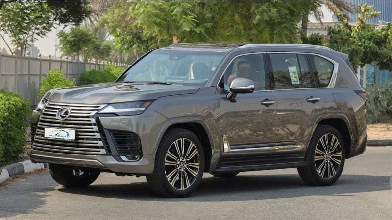 2026 Lexus LX600 SIGNATURE thumbnail 3