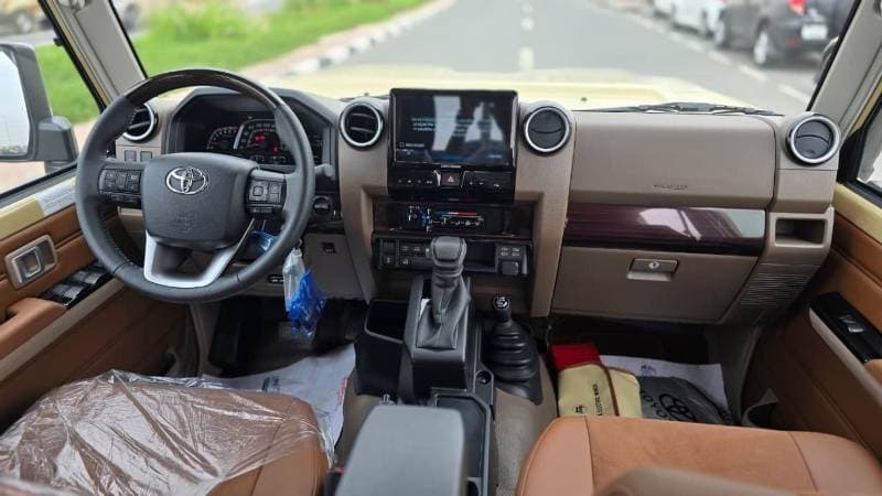 2026 Toyota Land Cruiser 70 thumbnail 7