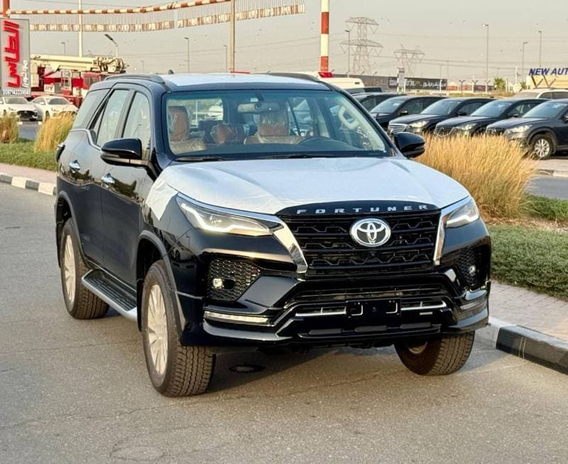 2025 Toyota Fortuner VXR