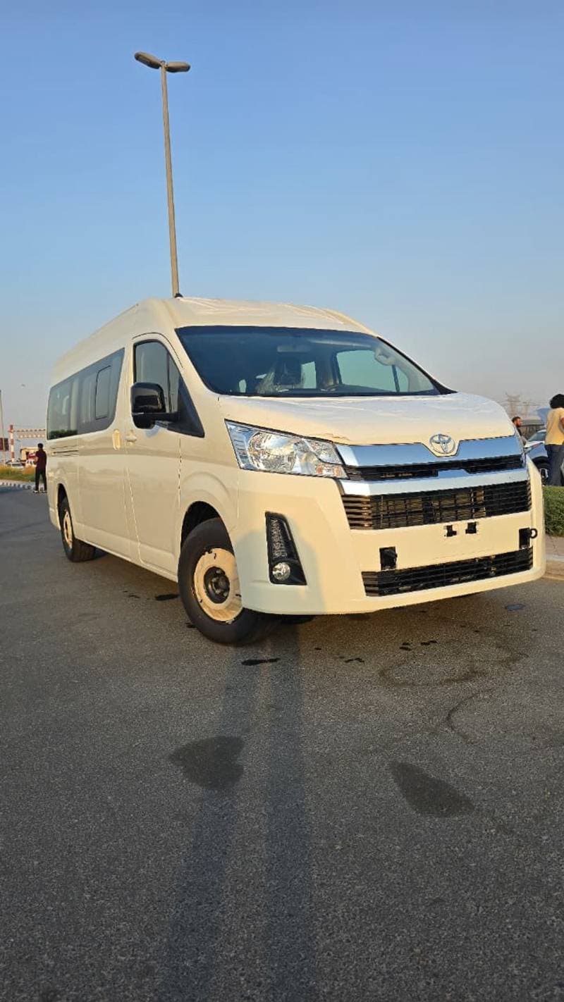 2026 Toyota Hiace GL thumbnail 2