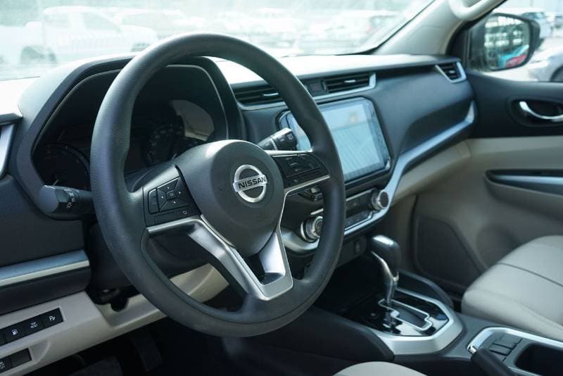2023 Nissan X Terra SE thumbnail 8