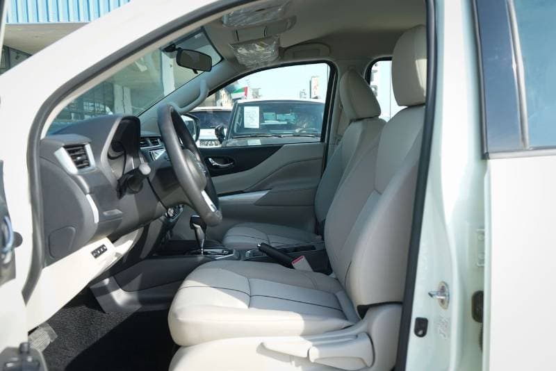 2023 Nissan X Terra SE thumbnail 5