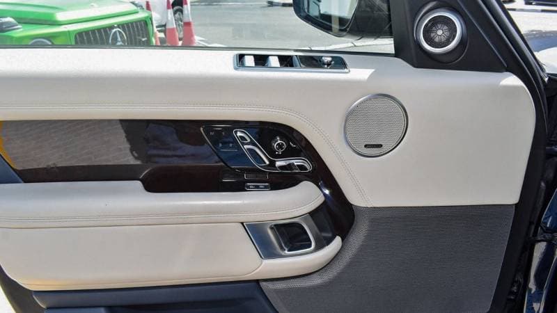 2022 Land Rover Range Rover HSE P400 thumbnail 8