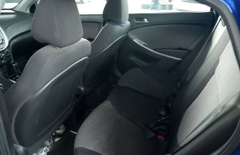 2014 Hyundai Accent GL thumbnail 5