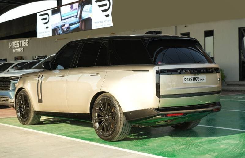 2022 Land Rover Range Rover FIRST EDITION P530 thumbnail 3