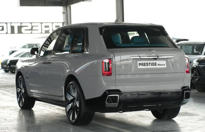 2026 Rolls Royce Cullinan SILVER BADGE thumbnail 6