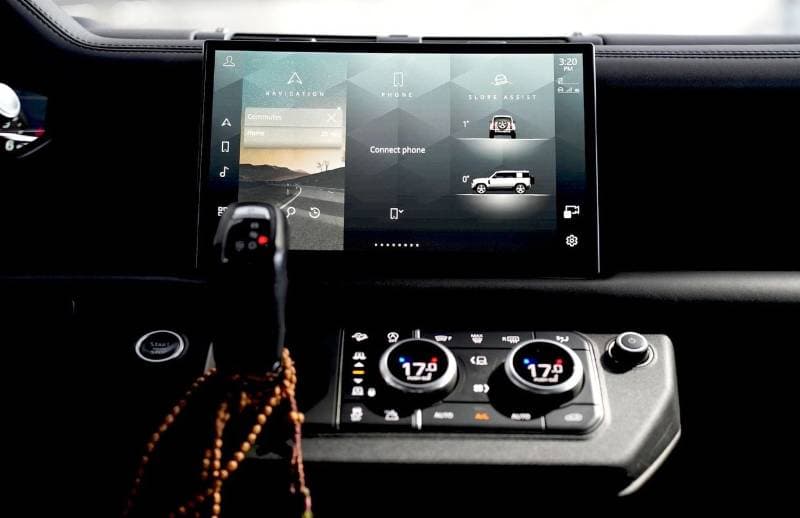 2022 Land Rover Defender thumbnail 5