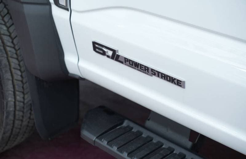 2025 Ford F 550 thumbnail 7