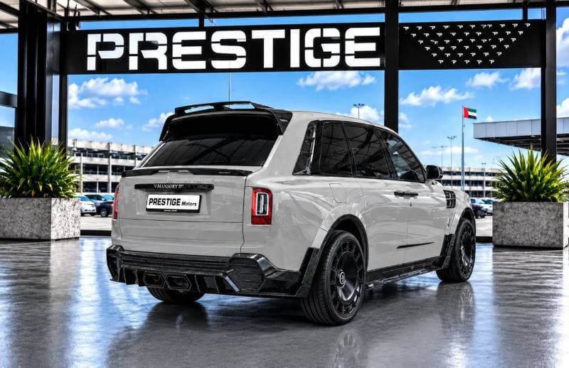 2023 Rolls Royce Cullinan STD thumbnail 3