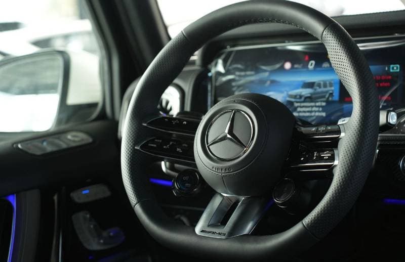 2026 Mercedes Benz G63 AMG STANDARD thumbnail 6