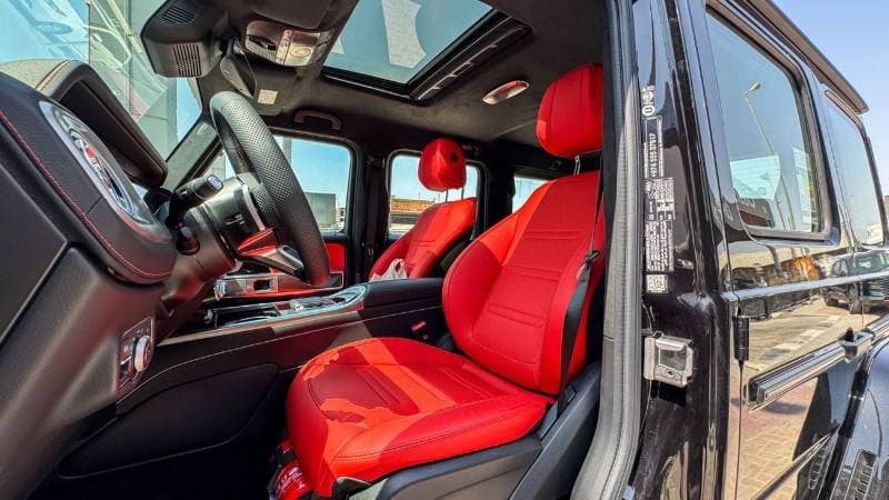 2025 Mercedes Benz G580 STANDARD thumbnail 7