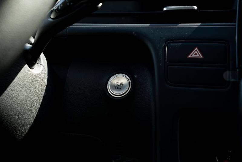 2025 Hyundai Staria LUXURY thumbnail 6