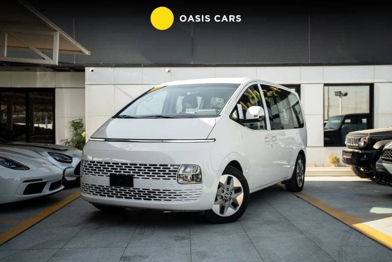 2025 Hyundai Staria LUXURY