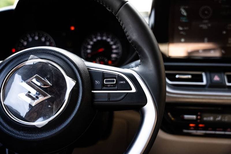 2026 Suzuki Dzire GLX thumbnail 5