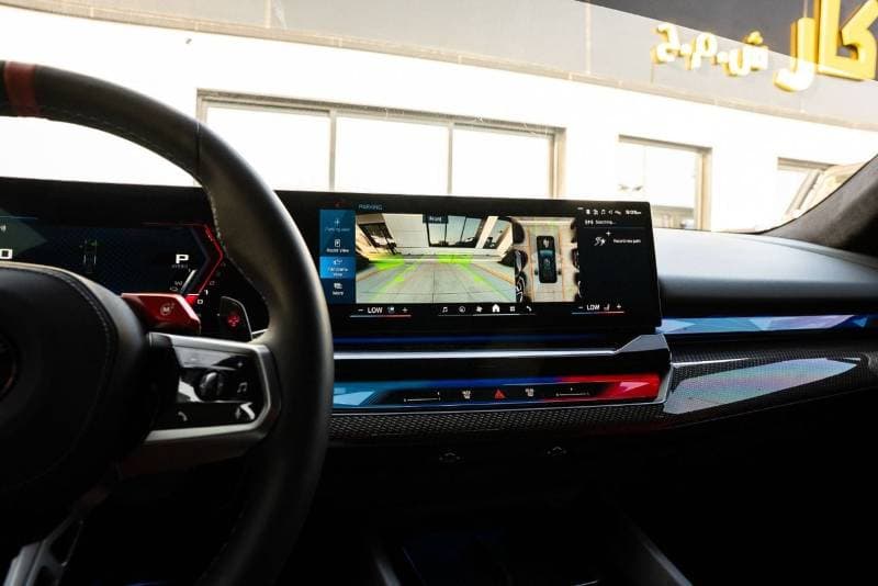 2025 BMW M5 MASTERCLASS thumbnail 4