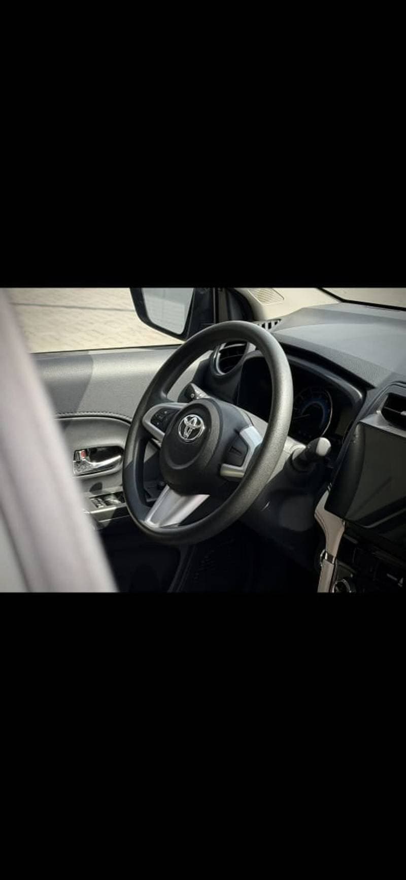 2023 Toyota Rush EX thumbnail 8