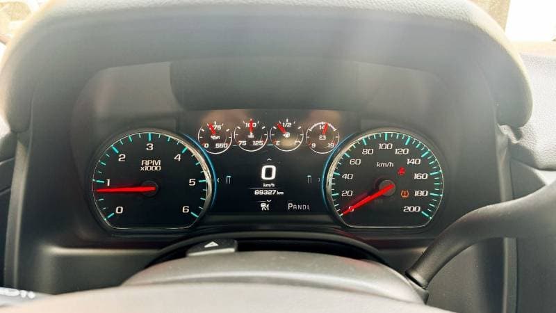 2020 GMC Yukon DENALI thumbnail 8