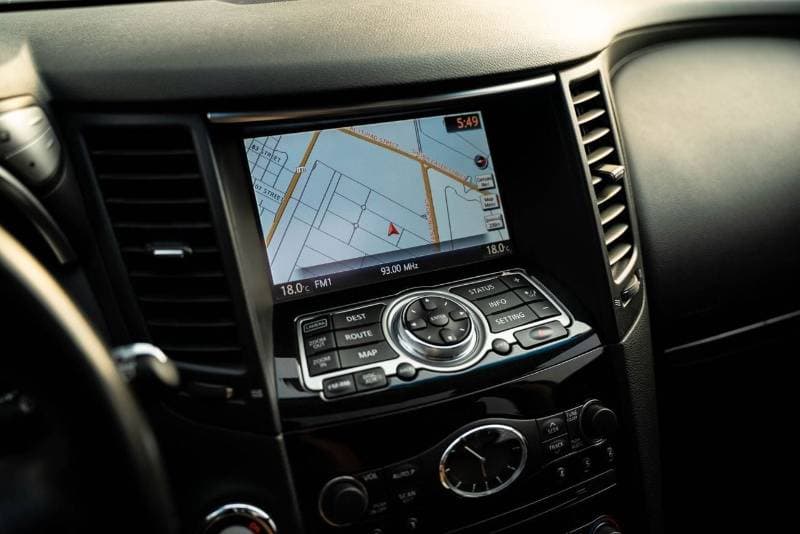 2019 Infiniti QX70 LUXURY thumbnail 7
