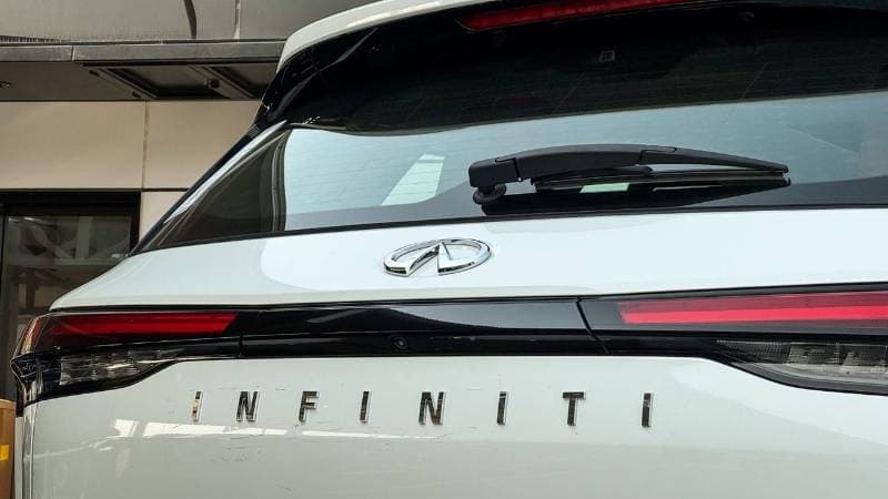 2025 Infiniti QX60 SENSORY thumbnail 4
