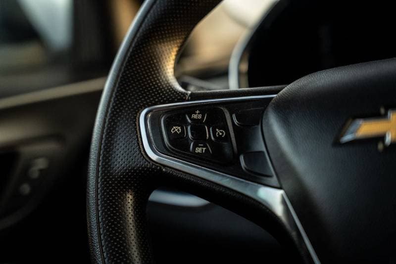 2019 Chevrolet Equinox LS thumbnail 6
